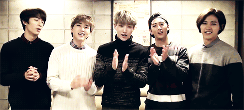 koiyomi:  /sways to sandeul’s singing/ 