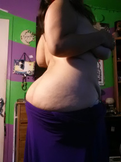 Busty-Curves
