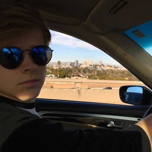 lxkekorns:  itsmikeymurphy: I&rsquo;m back! I WAS HACKED EARLIER TODAY. Instagram is restoring t
