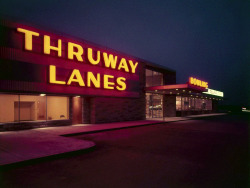 20th-century-man:  Thruway Lanes, Cheektowaga,