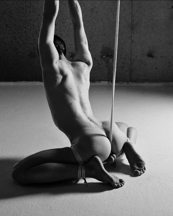 mistressvmontreal:  Training has Begun !Want to Serve a GoddessMessage me to be consideredmistressvmontreal@gmx.comService