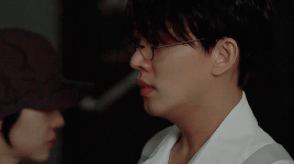 leekangdoo:Su Hyeon. I love you. I’m sorry I’ve been mean to you. I’m sorry I’ve been ignoring your 