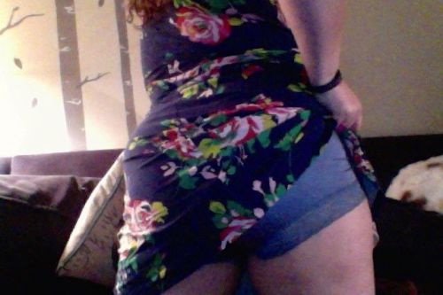 naughtyycupcake: i worked out super hard tonight so i’m super awake and wearing’ granny 