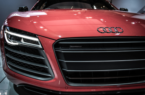 blessed-in-abundance:  Audi R8 Plus | More   