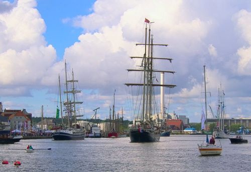 foresail:  Alexandra, rowing boat, Pedro Doncker, Ryvar, Gulden Leeuw, Atlantis, Chenoa, Artemis, motor boat