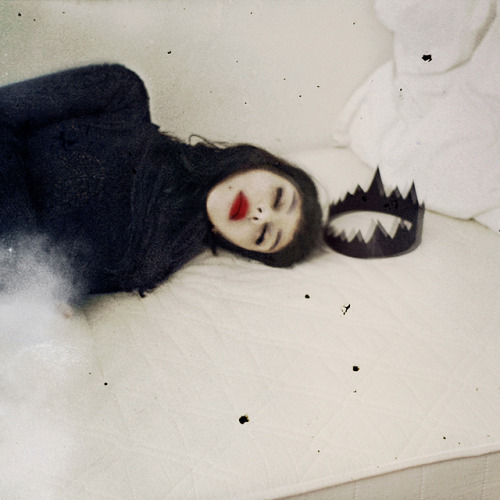 theonlymagicleftisart: (†Rimel Neffati)