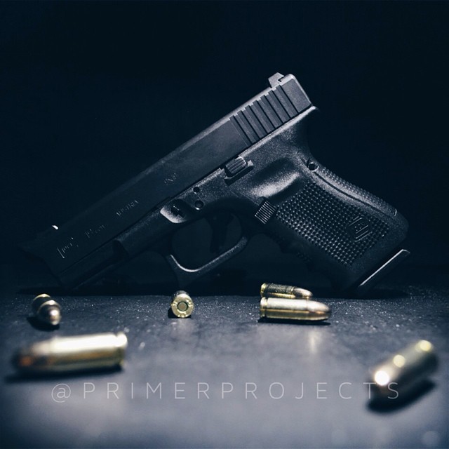 primerprojects:  I really need to invest in some lights. Haha this shot was ghetto