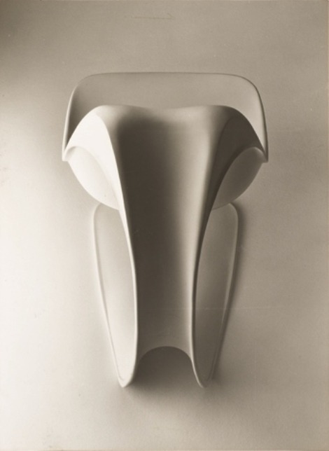 Angelo Mangiarotti, Chicago chair, 1983. Fiberglass.