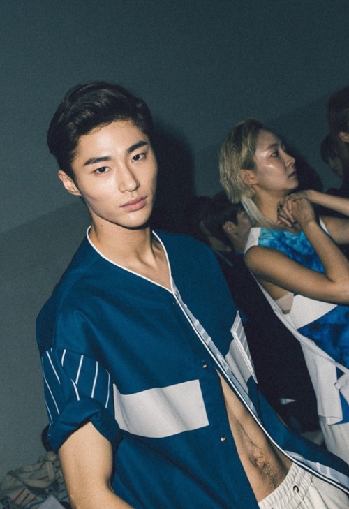 chiaradr:CRES. E DIM. 2015 S/S SEOUL COLLECTION BACKSTAGE CUT BY YOUNGHO SEO