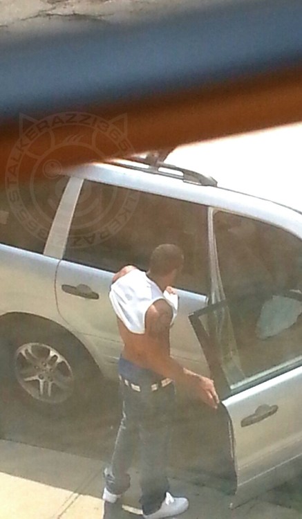 bigboimarc:  stalkerazzi365:  More of my super hot Dominican neighbor!! :@)  Love neighbors like this!! 