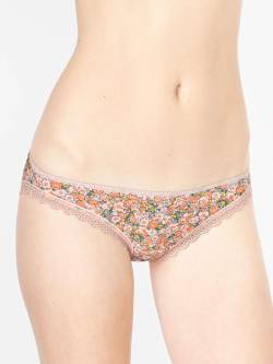 lingeriesexytime:  Eyelet-lace trim skinny bikini