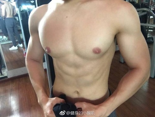 ivanxlavender: fuckyeahfuckstory: myasianmen: So sexy fuck! fuck! fuck! so much sexy treasures! lov