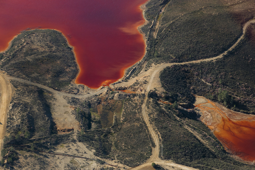 nninfia:  Rio Tinto (by Victoria Rivas , Jose A. Bejarano, Beabeatrz)