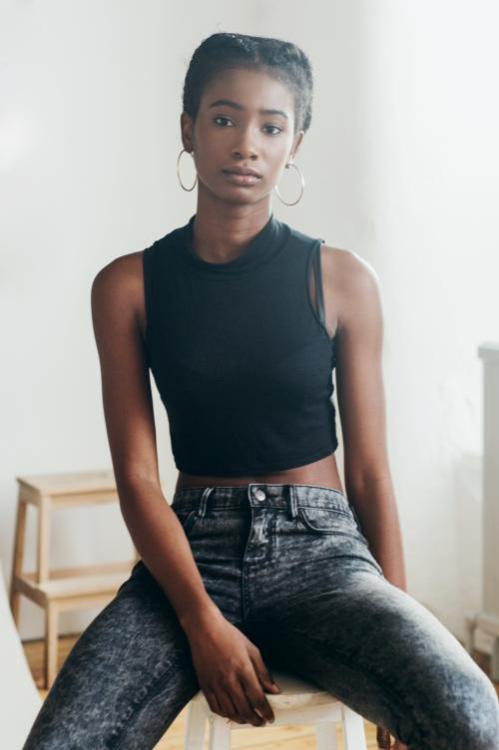 devoutfashion: Maomi Zormelo (Cliché UK)