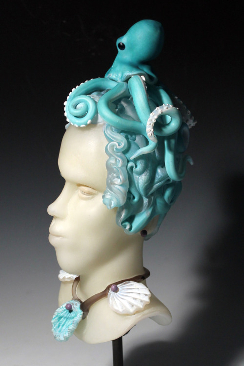 Octavia, Robin and Julia RogersBlown glass, 18 x 8 x 6, 2014