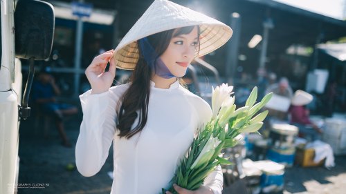  Vietnamese long dress (Ao dai) bởi Beauty Collection Qua Flickr: Photo backup https://flic.kr/s/aHs