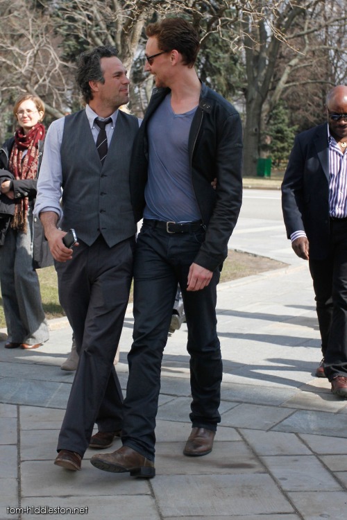 samjohnssonvt:  thescienceofobsession:  thegreatgherkin87:  reserve:  are they on a date? why can I see through tom’s shirt?  I..I.. I like what I am seeing… I love it when men go,on platonic dates with each other  Dear Tom: that is not a real shirt.