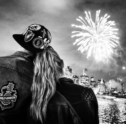josephineskrivermodel: “alexanderdeleon: fireworks from the #baylanderix514 last night in brooklyn. 