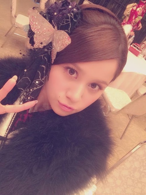 akibeya:  木下有希子 - Google - こんにちは！ 待ちに待った成人式☆ 無事に終わりました！ 体調も少し良くなったよ。 振袖は、蝶々柄の… 木下有希子