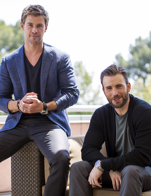 Chris Hemsworth and Chris Evans pose for portraits during “Avengers: Age of Ultron” prom