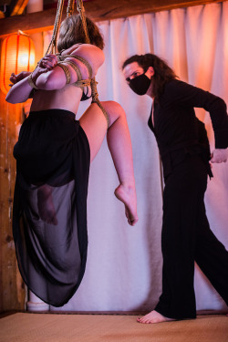 prometheev: Performing at Soirée Shibari