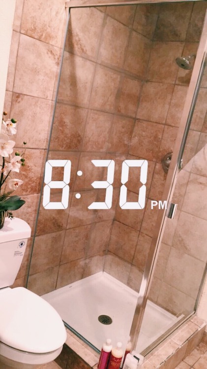 tiramasu:in love with my bathroom.