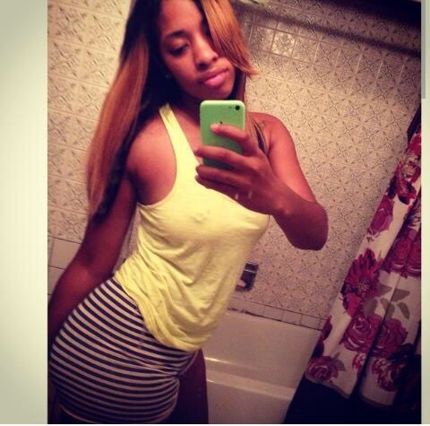 illyspov:  I really, really love a fat Ass lol.  Twitter: @_crystalfineass