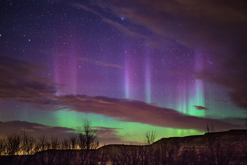 mymodernmet:Interview: Gorgeous Landscapes Heightened by Auroras Illuminating the Night Sky