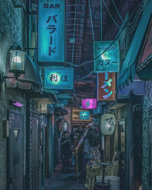 Back-alley in Tokyo, Japan.