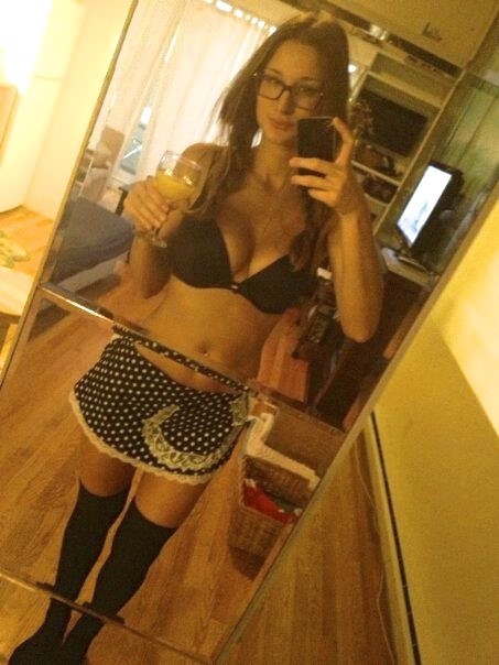 Dating Image Name: Kimberly Pics Number: 12 Free Sign-up: Yes. Looking For: Men