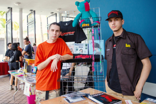 THIS IS HOW TO PUT ON FOR YOUR CITY AND LOOK GOOD DOING ITTHE MIAMI ZINE FAIR BROUGHT OUT THE CITY&r