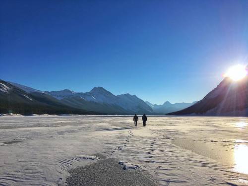 What a beautiful place #winterwonderland #whitechristmas #frozen  (at Canmore, Alberta) #frozen#winterwonderland#whitechristmas