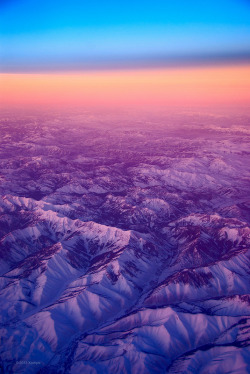  East o’ the Sun (by XipitiPix)Over Idaho,