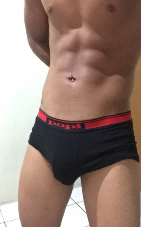 estefano30:  losatrevidosdemiprhd:  Henry de carolina   Esto es un modelo 😍😍😍 #losatrevidosdemiprhd  Lo cojo me lo como todooo puñetaaa