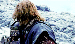 jasonsmomoa:  “Give them a moment, for pity’s sake!” 