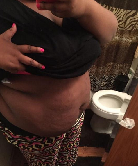 bigbellyssbbw:  Such a big belly and such thick juicy thighs 