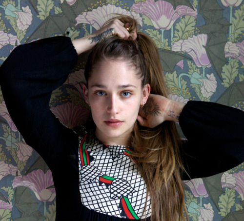 art-vandelayy:   Jemima Kirke for 5MinutesWithFranny 