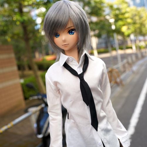 Smart Doll artist @animeticdolls on Instagram inspired us to see if one of the girl molds would look