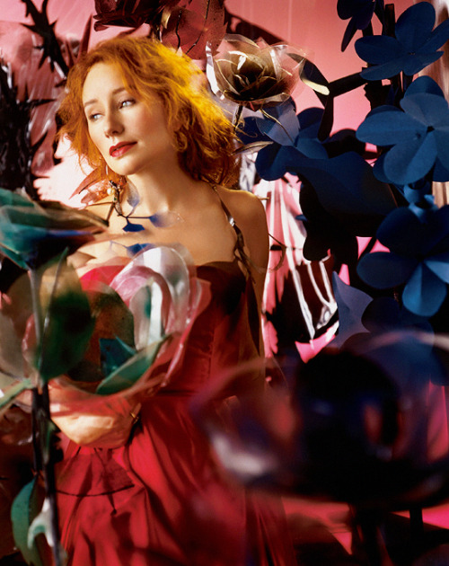 popularcultures:Tori Amos photographed by Kevin Makintosh for The Beekeeper, 2005