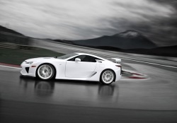 takeyourpics-and-love:  #andy™  Lexus LFA