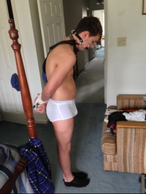 generaljesse: Pre-spanking prep work for the 24 year old spankee pictured in the previous post. (Par