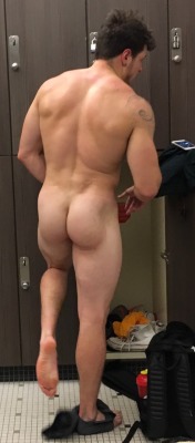 hot sport bulges and butts - 18+ ONLY