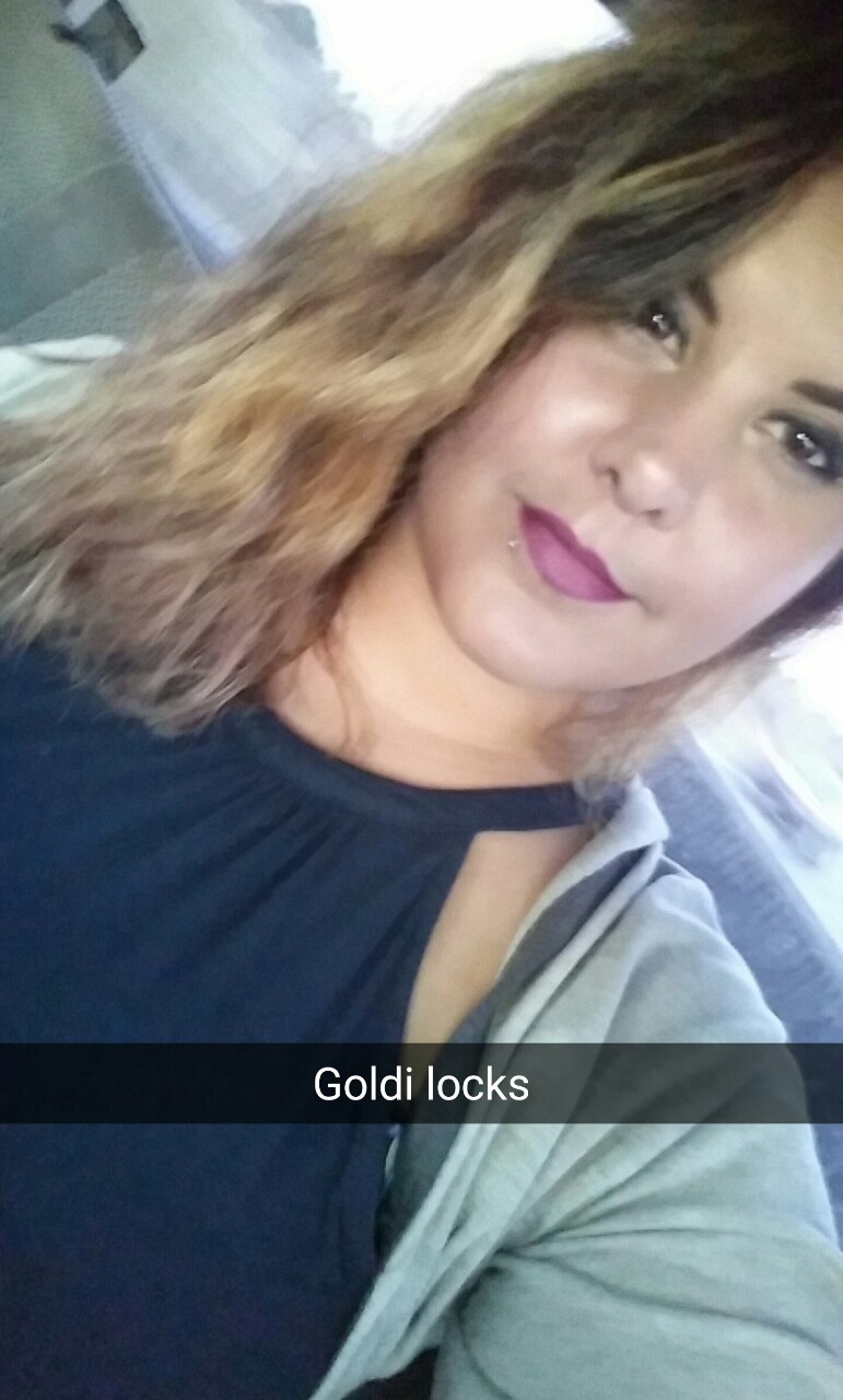 toxicwaxrainbows:  It’s temporary, but I’m mostly blonde rn.