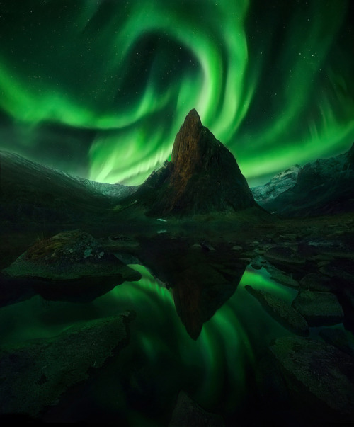 enchanting-landscapes:  Shark’s Tooth by Marc Adamus 