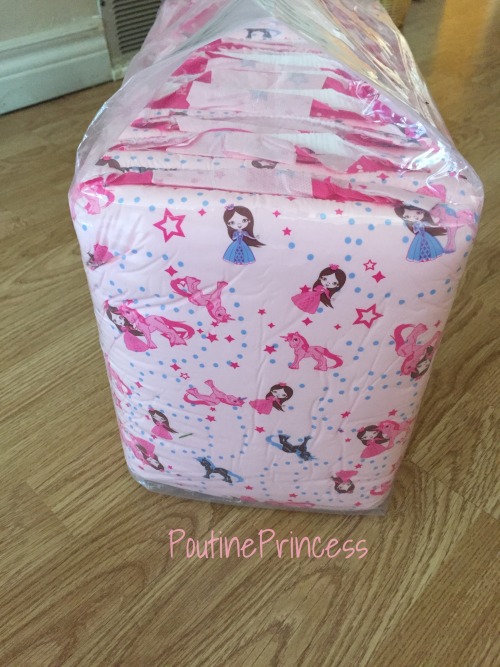 poutineprincess:  I got my hands on the Princess Rearz! They’re sparkly! 
