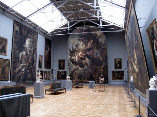 blackpaint20:  Wiertz Museum, situated next to the European Parliament in 62 Rue Vautier. #WantToGo 