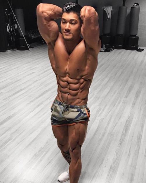   Nicolas Iong