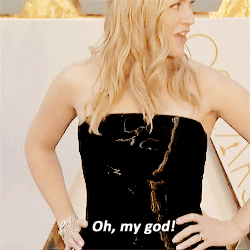 tristenblewart:  Kate’s reaction when she saw Leo. 