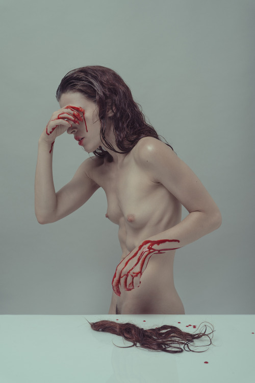 nakedaisy:  Don’t Repeat Yourself. Photographer: porn pictures