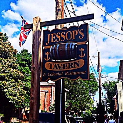 Colonial Delaware. #tavern #travel #delaware #separationday #booze #barrel #old #vintage #local #sou